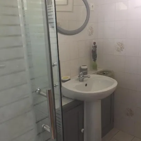Au Calme Dans Jolie Séjour chez l'habitant